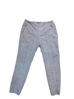 Pantalón Basement con diseño pata de gallo blanco y negro, bolsillos laterales con zipper. Cintura: 88cm, largo: 94cm. 